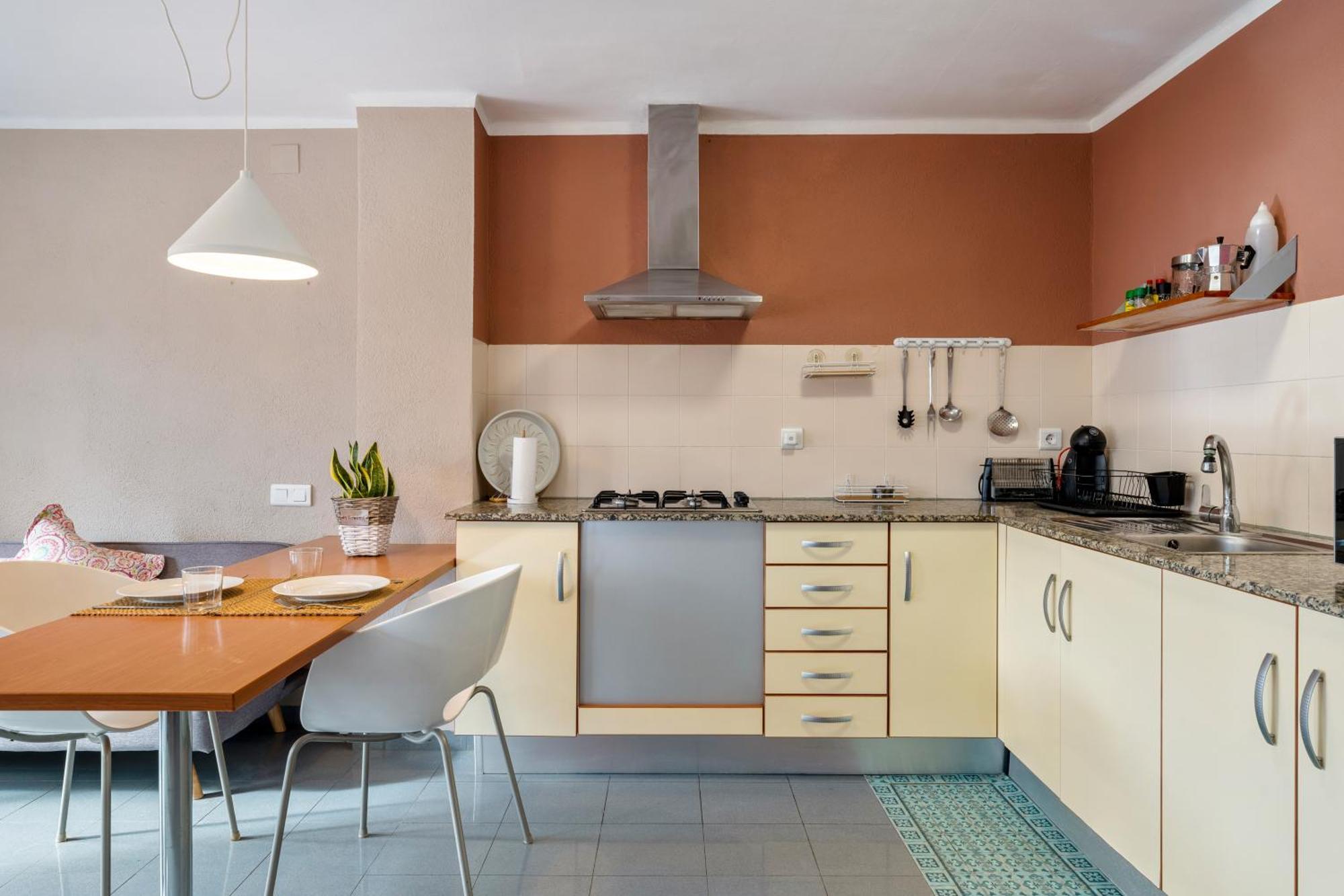 Super Terraza Apartment Ампоста Екстериор снимка