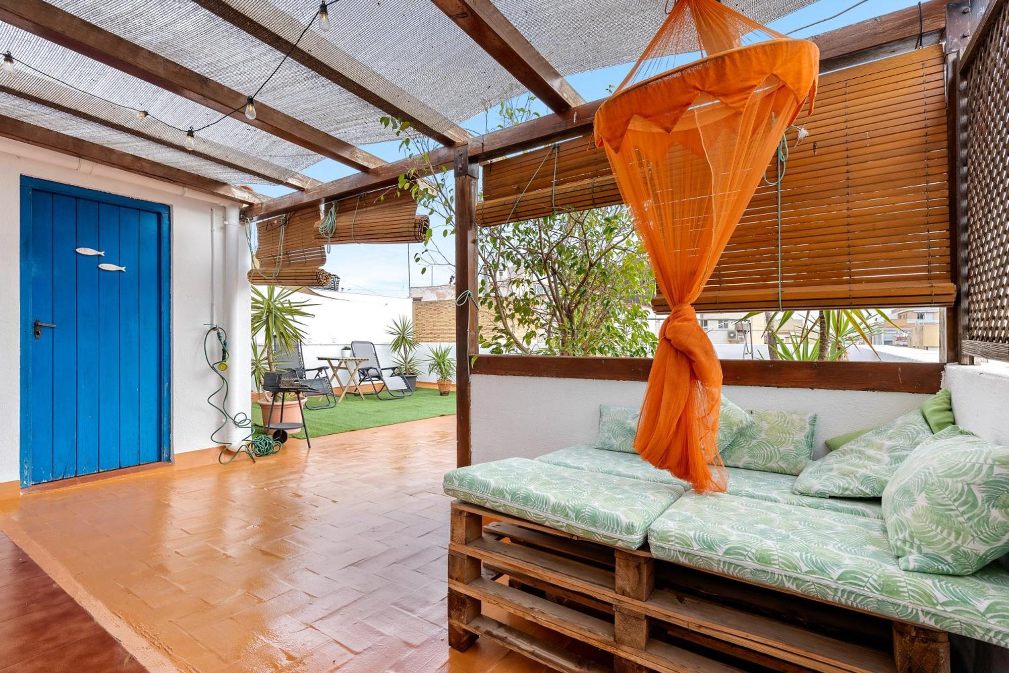 Super Terraza Apartment Ампоста Екстериор снимка